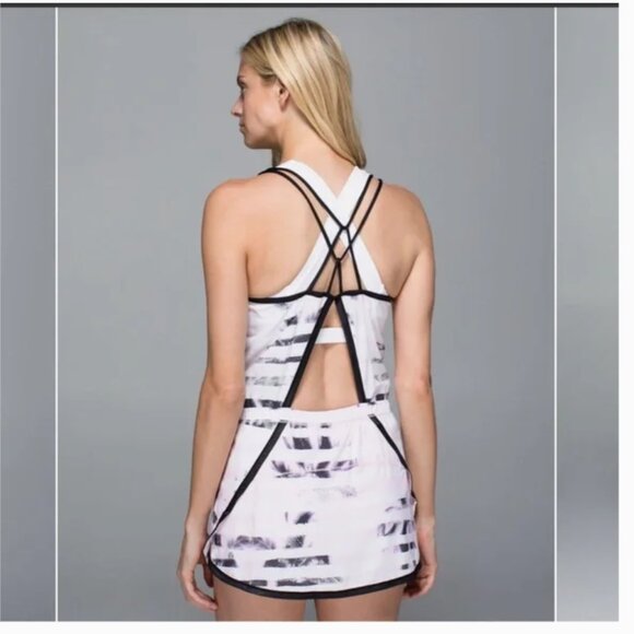 Lululemon Sweaty or Not Runsie Size 6 Pink White Sporty Athleisure - Picture 2 of 16